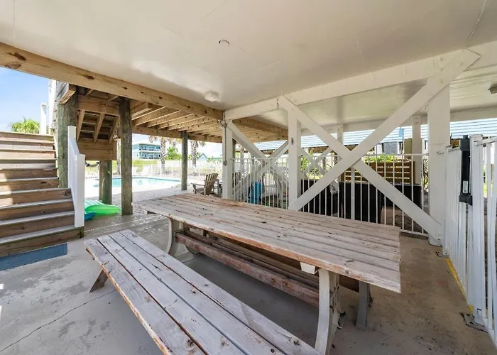 Holiday home 4 Shore By Youngs Suncoast *
