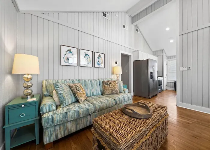 4 Shore By Youngs Suncoast * Gulf Shores