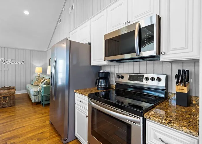 Holiday home 4 Shore By Youngs Suncoast