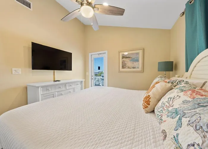 4 Shore By Youngs Suncoast