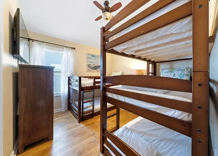 Holiday home 4 Shore By Youngs Suncoast
